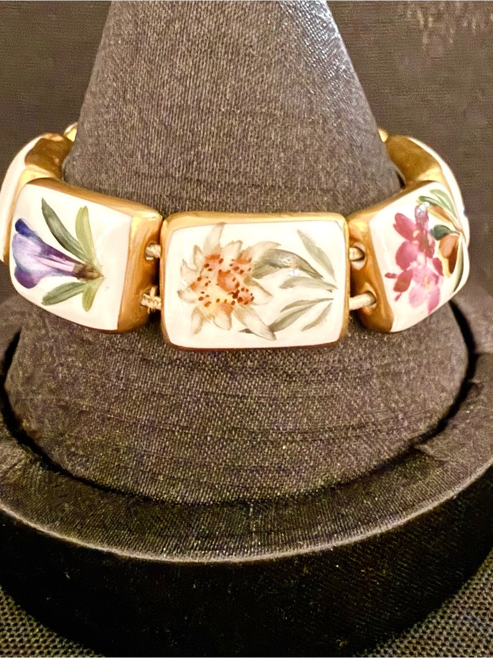 Floral Ceramic Tile Stretch Bracelet Gold Tone Botanical Flower Statement